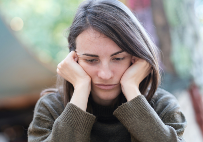 Estrés crónico: cómo afecta a tu salud y cómo apoyar la respuesta del organismo | Adrenal®